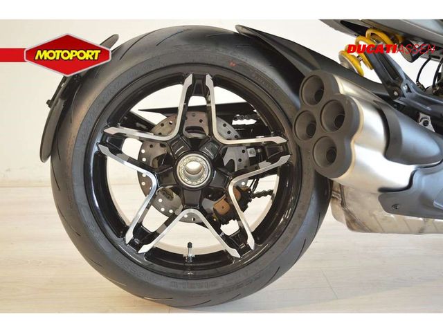 ducati - diavel-v4