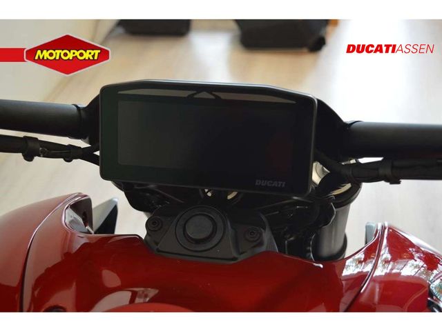 ducati - diavel-v4