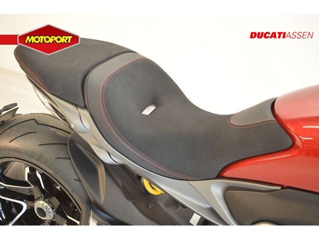 ducati - diavel-v4