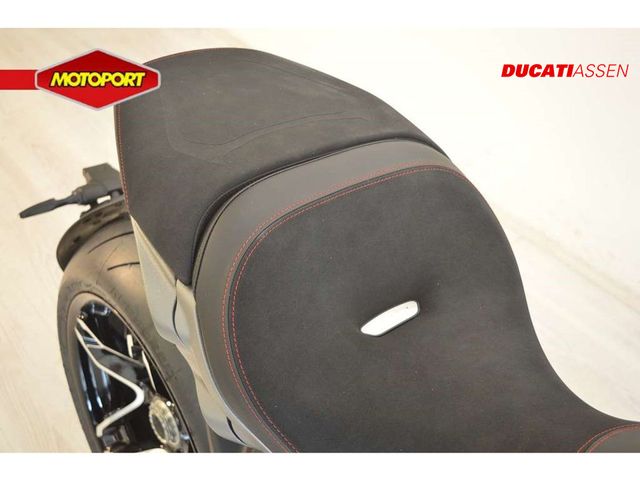 ducati - diavel-v4