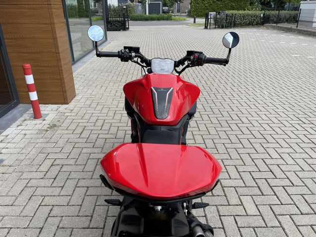 ducati - diavel-v4
