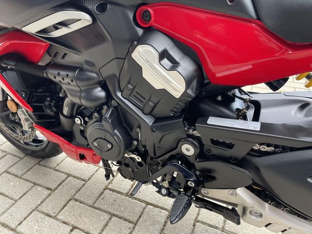 ducati - diavel-v4
