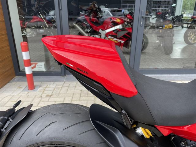 ducati - diavel-v4