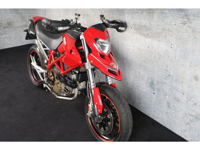 ducati - hypermotard-1100