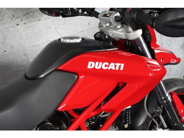 ducati - hypermotard-1100