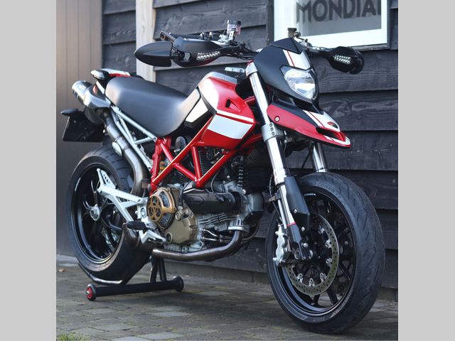 ducati - hypermotard-1100