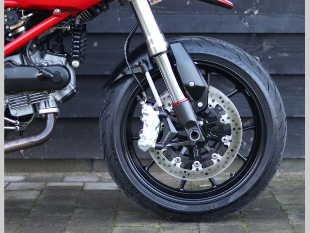 ducati - hypermotard-1100