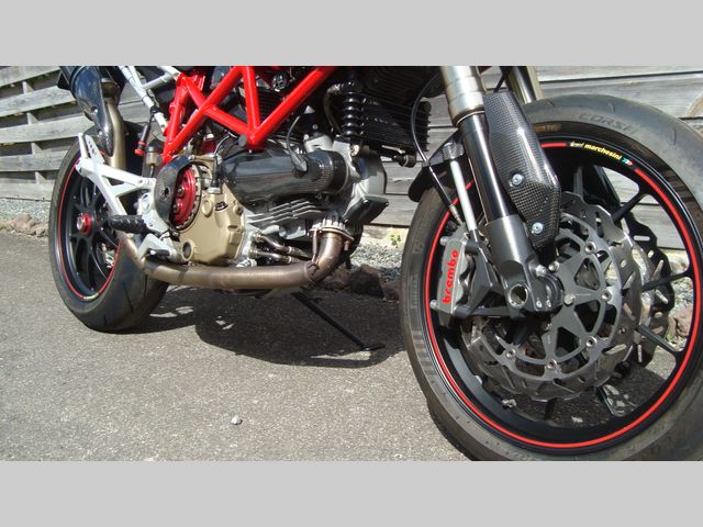 ducati - hypermotard-1100