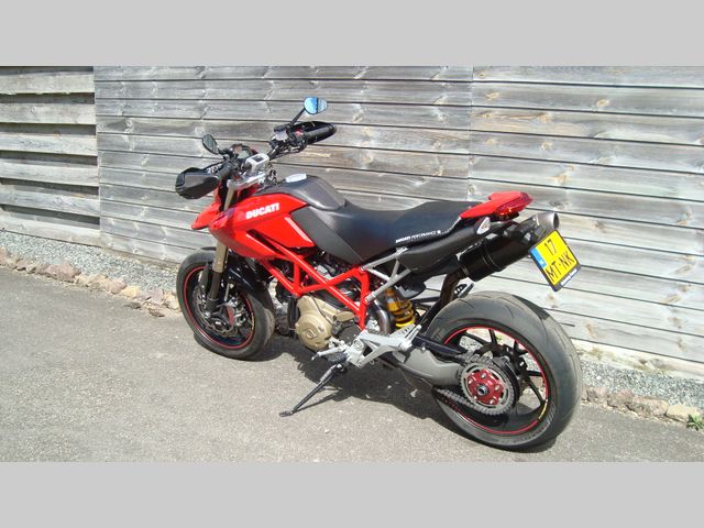 ducati - hypermotard-1100