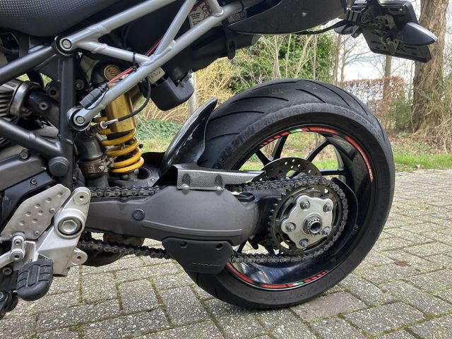 ducati - hypermotard-1100-evo