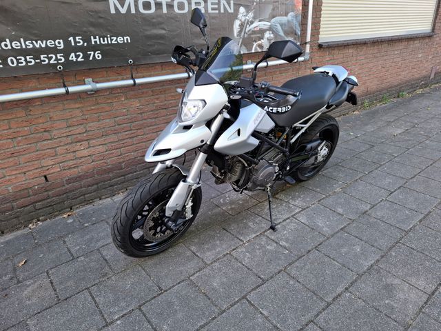 ducati - hypermotard-796