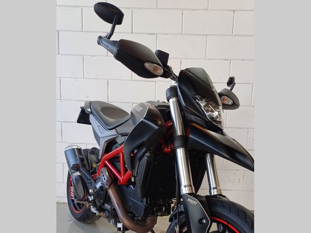 ducati - hypermotard-821