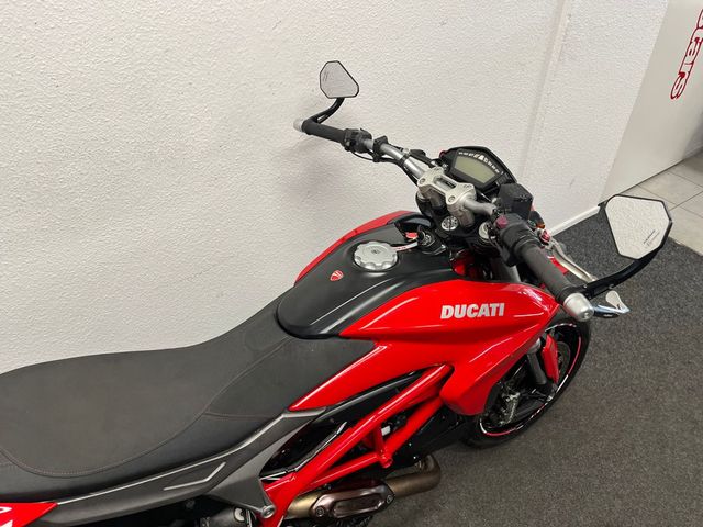 ducati - hypermotard-821