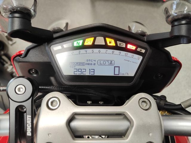 ducati - hypermotard-821