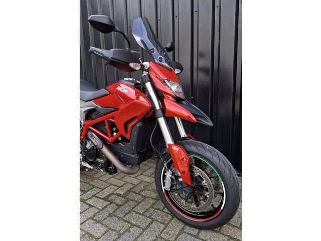 ducati - hypermotard-821