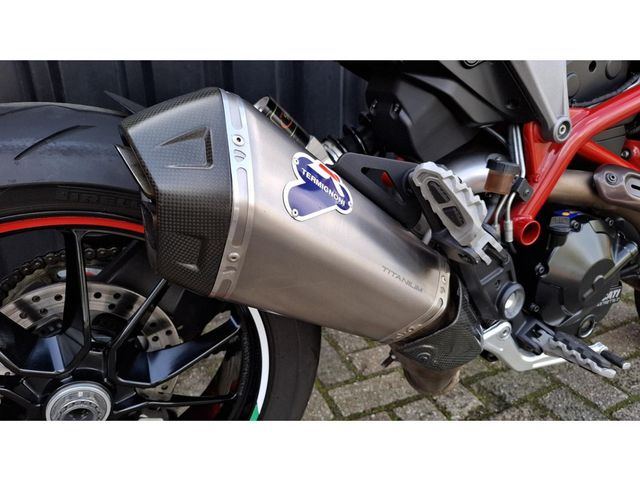 ducati - hypermotard-821