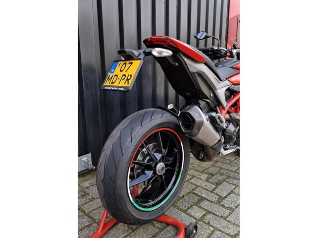 ducati - hypermotard-821