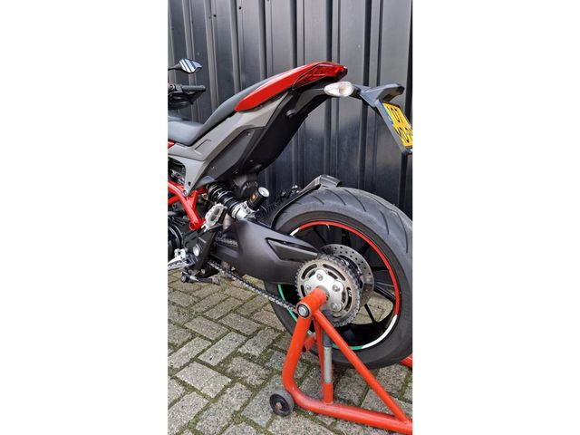 ducati - hypermotard-821