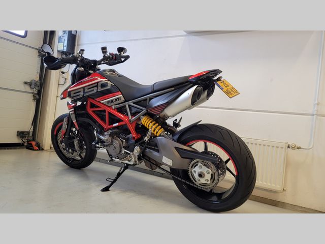 ducati - hypermotard-950