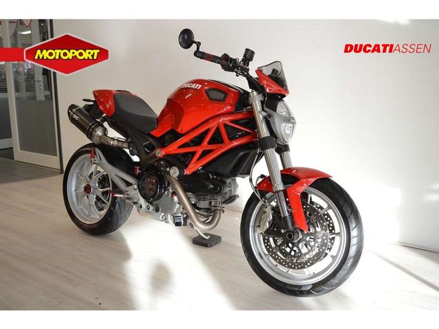 ducati - m-1100