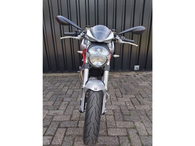 ducati - m-1100