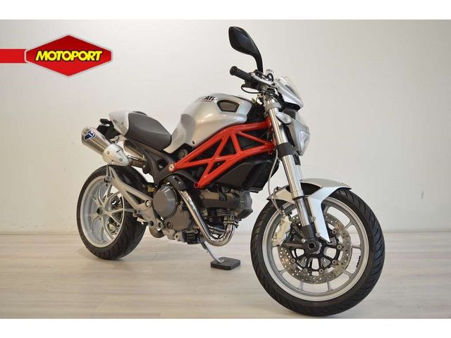 ducati - m-1100