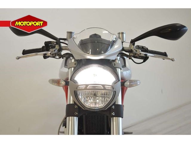 ducati - m-1100
