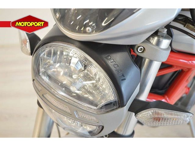 ducati - m-1100