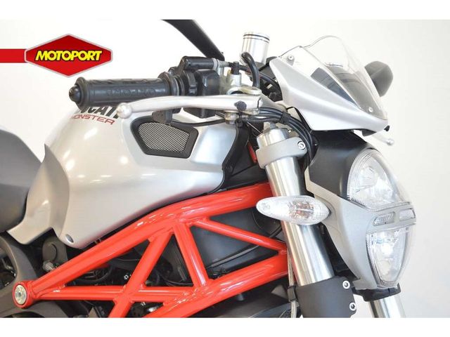 ducati - m-1100