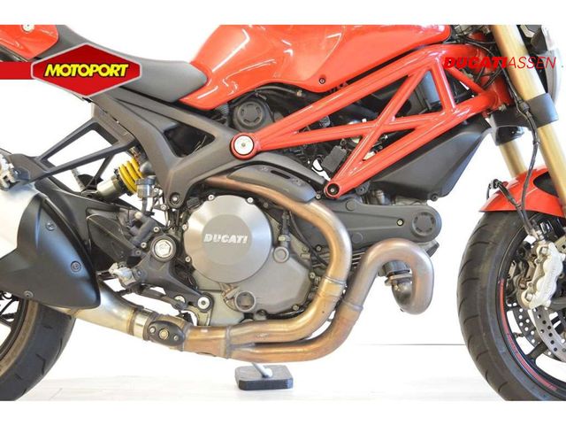 ducati - m-1100-evo