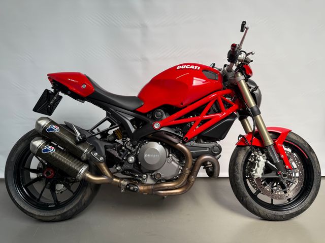 ducati - m-1100-evo
