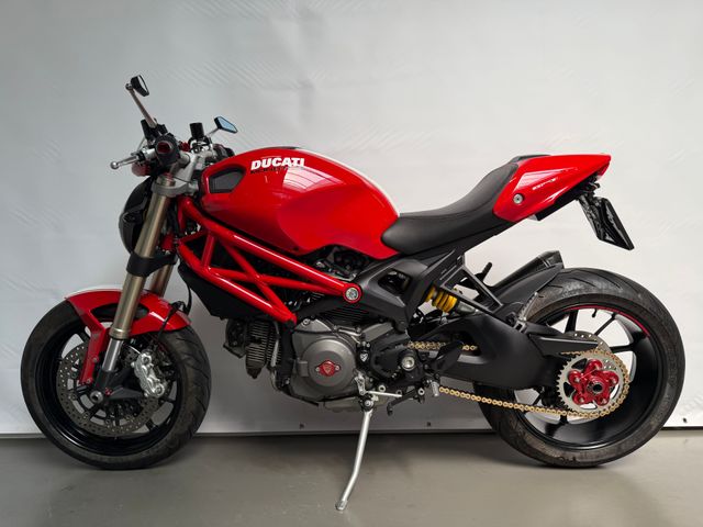 ducati - m-1100-evo
