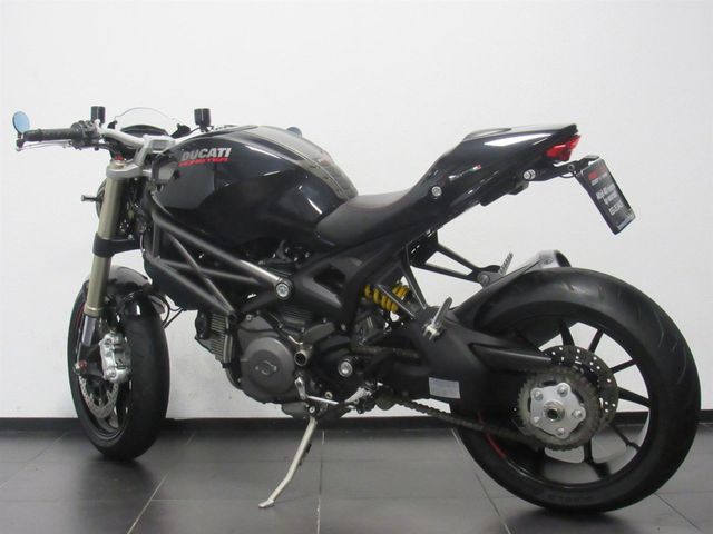 ducati - m-1100-evo