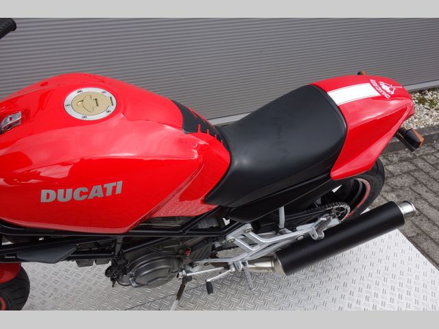 ducati - m-600