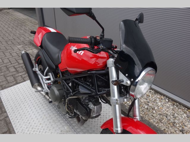 ducati - m-600