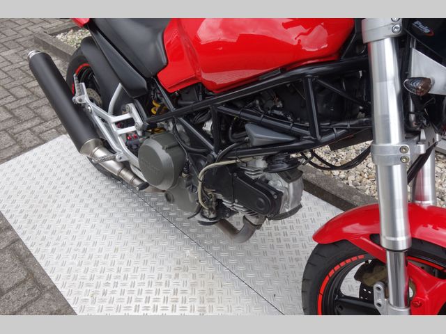 ducati - m-600
