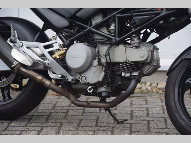 ducati - m-600