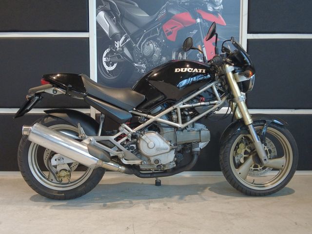 ducati - m-600-dark