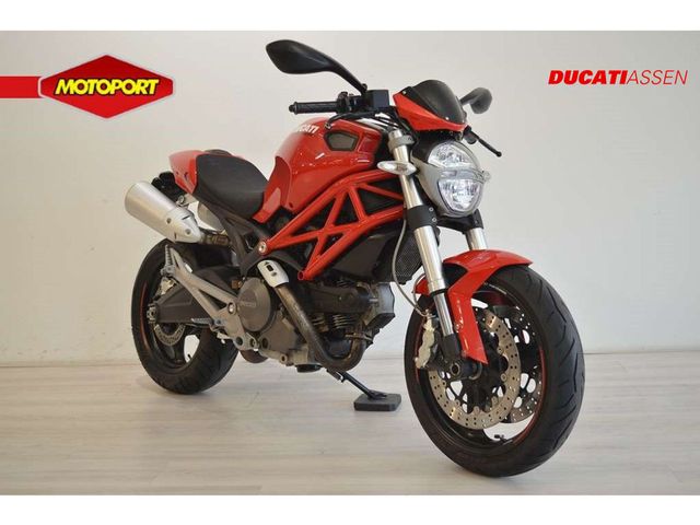 ducati - m-696