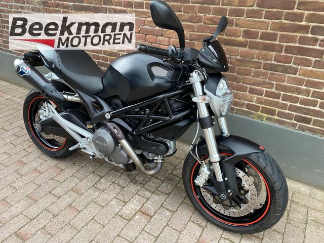 ducati - m-696