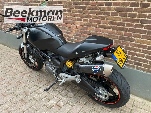 ducati - m-696