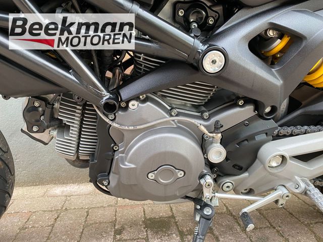 ducati - m-696
