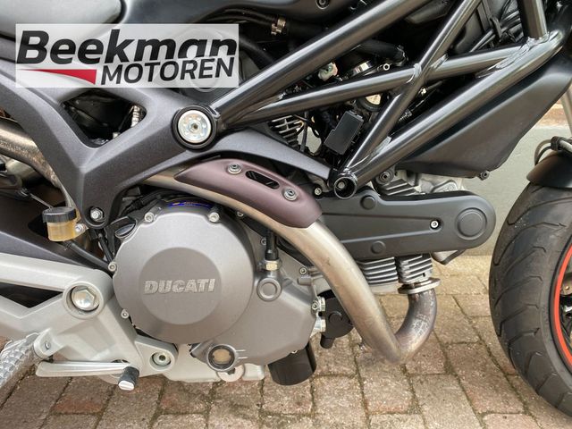 ducati - m-696