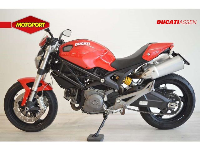 ducati - m-696