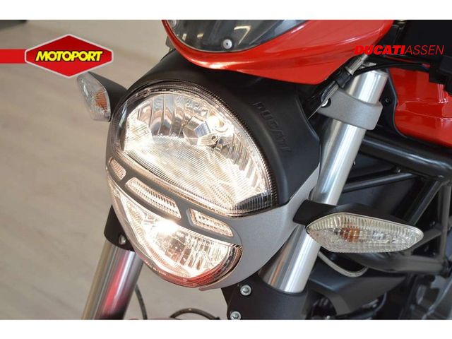 ducati - m-696