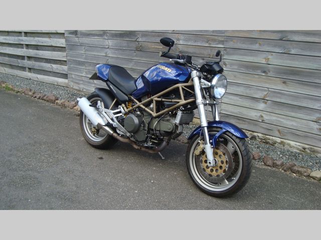 ducati - m-750