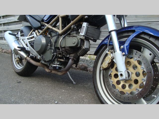 ducati - m-750