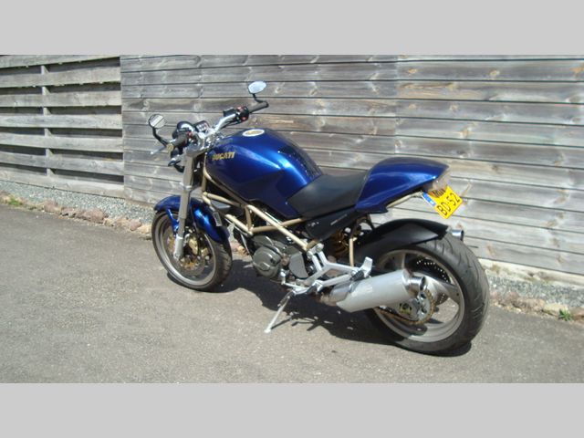 ducati - m-750