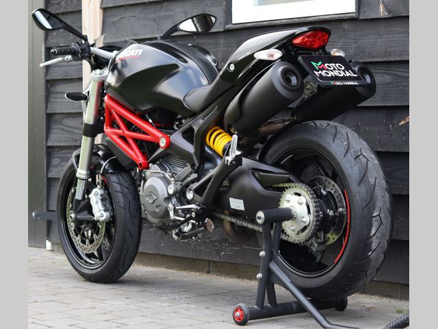 ducati - m-796