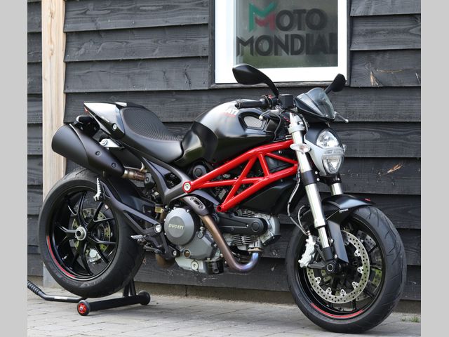 ducati - m-796